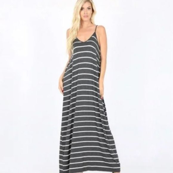 Zenana Outfitters Dresses & Skirts - New V-neck Spaghetti strap maxi dress